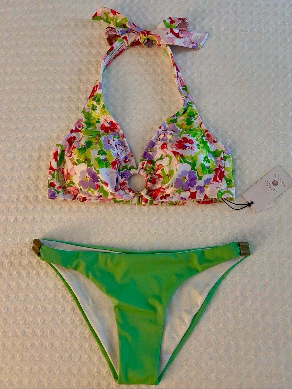 LA ISLA LOW RISE BIKINI BOTTOMS AND COORDINATING SHADE & SHORE TOP